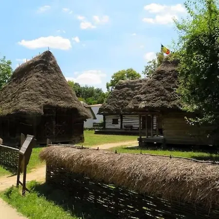 Chic Central, Cismigiu Park - Pop2 Apartment *