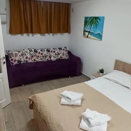 Apartment Chic Central, Cismigiu Park - Pop2 *